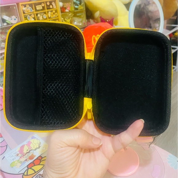 Pikachu cable case - Picture 3 of 3